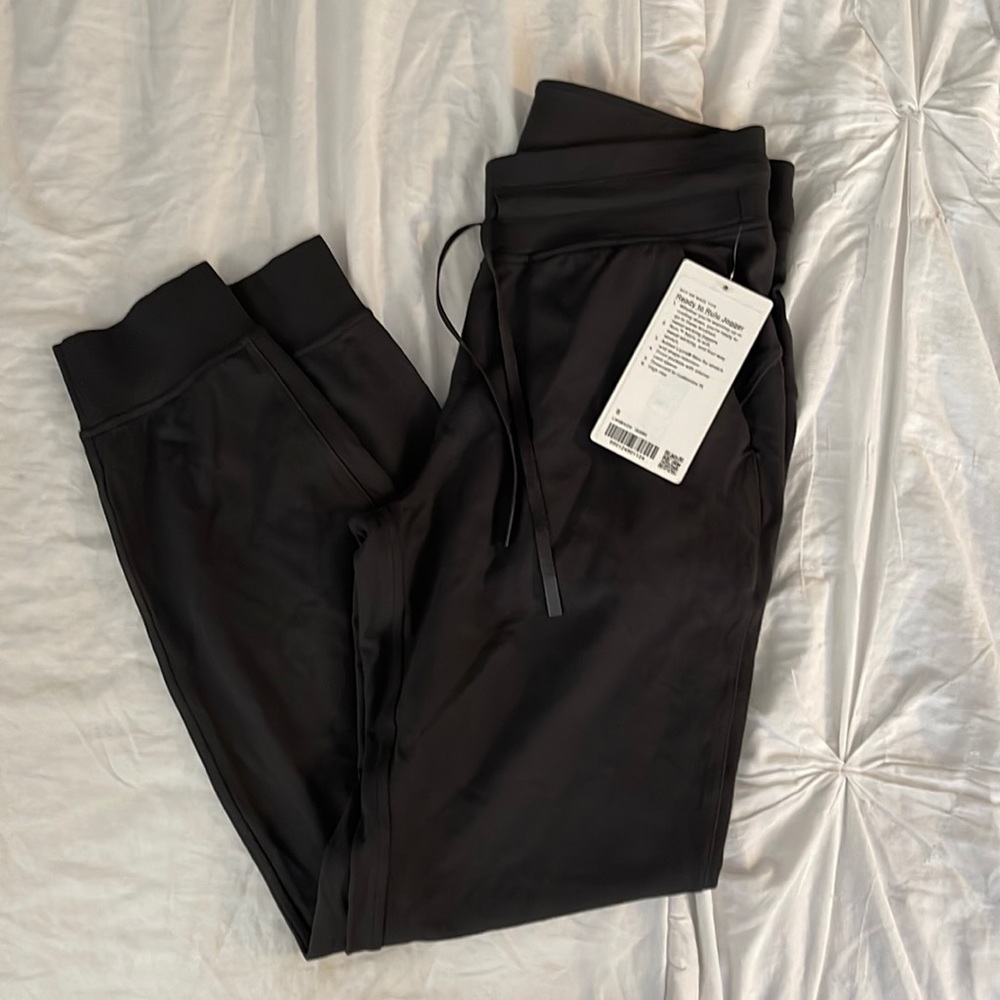 lululemon joggers